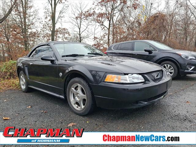 2004 Ford Mustang Deluxe 2004 Ford Mustang Deluxe