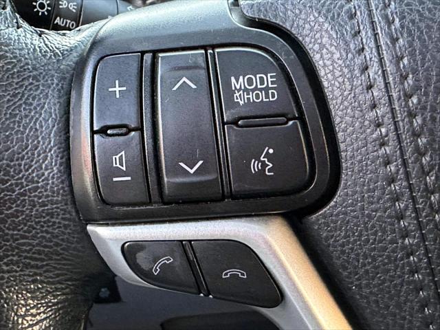 2019 Toyota Sienna XLE 7 Passenger [18]