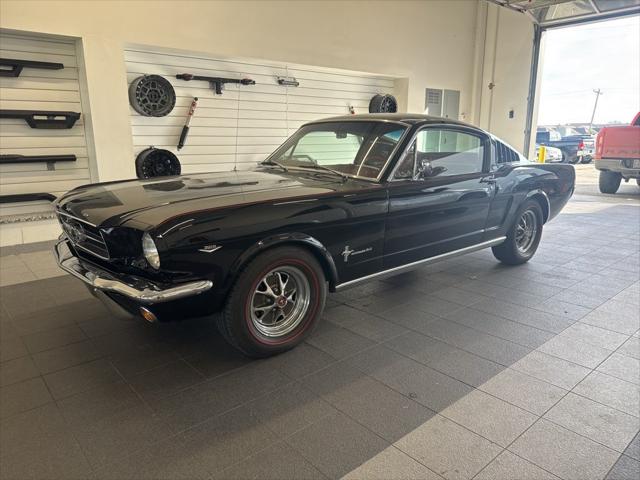 1965 Ford Mustang Base