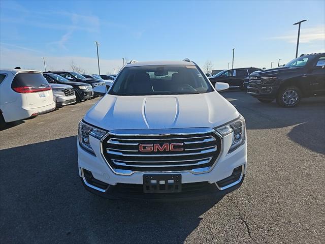 2024 GMC Terrain AWD SLT