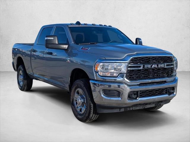 2024 RAM 3500 Tradesman Crew Cab 4x4 64 Box 2024 RAM 3500 Tradesman Crew Cab 4x4 64 Box