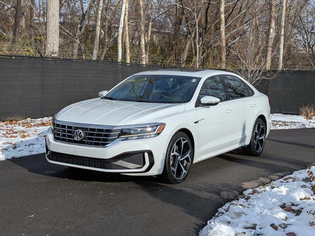 2021 Volkswagen Passat 2.0T R-Line