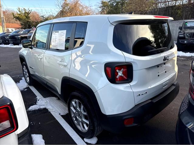 2023 Jeep Renegade Latitude 4x4 2023 Jeep Renegade Latitude 4x4