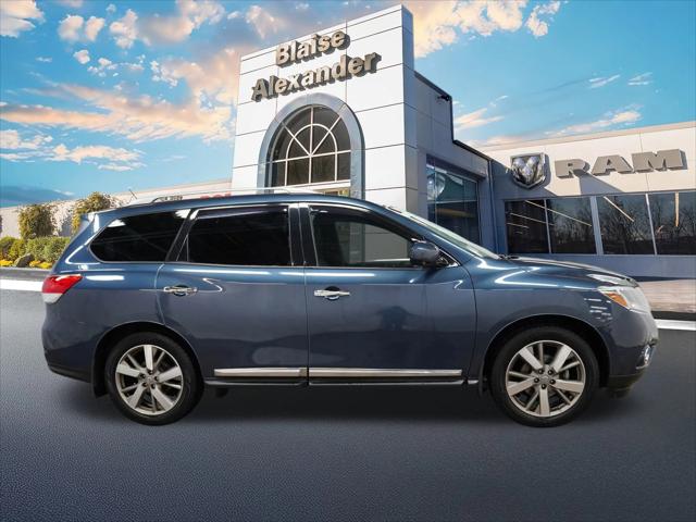 2015 Nissan Pathfinder Platinum 2015 Nissan Pathfinder Platinum
