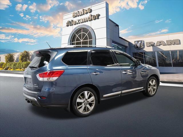 2015 Nissan Pathfinder Platinum 2015 Nissan Pathfinder Platinum