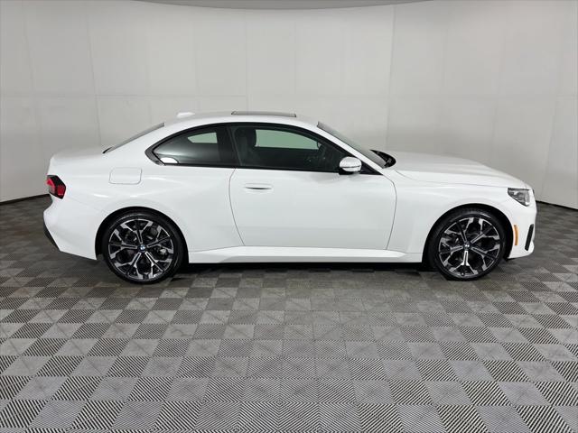 2025 BMW 230i xDrive