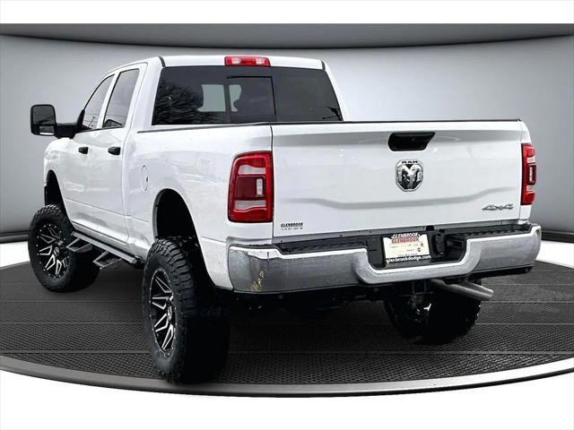 2024 RAM 2500 Tradesman Crew Cab 4x4 64 Box