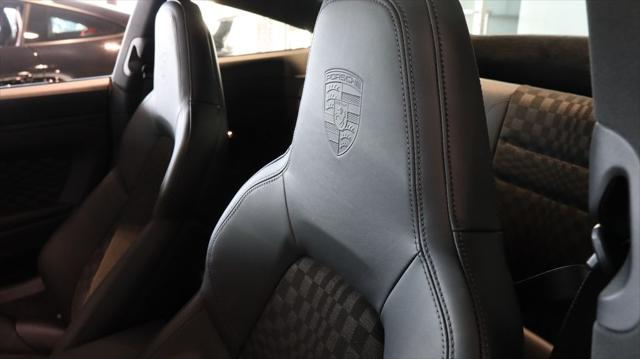 2026 Porsche 911 Carrera