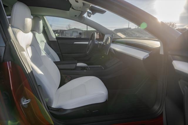 2022 Tesla Model 3 Rear-Wheel Drive