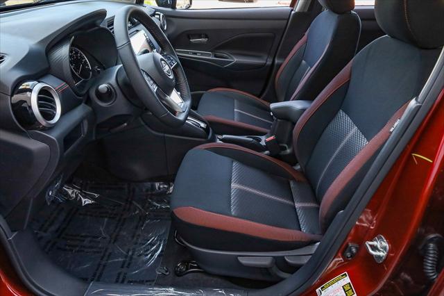 2025 Nissan Versa 1.6 SR