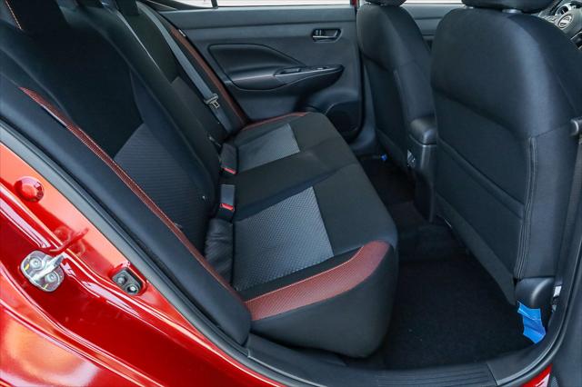 2025 Nissan Versa 1.6 SR