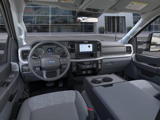 2026 Ford F-350 XLT