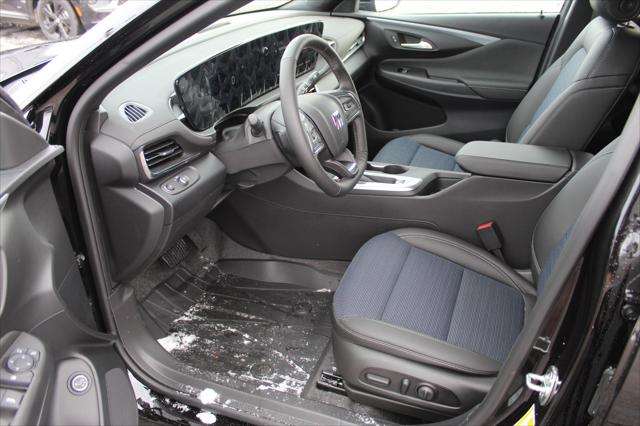 2026 Buick NV Preferred FWD