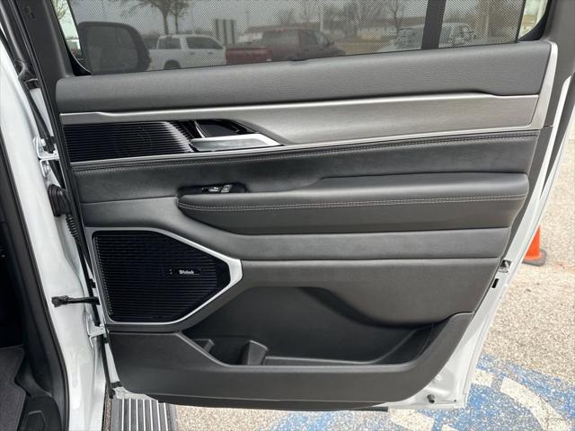 2026 Jeep Grand Wagoneer L Limited Reserve 4x4