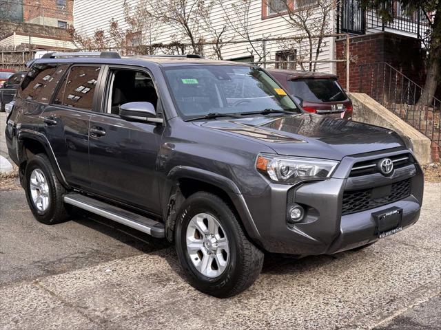 2022 Toyota 4Runner SR5 [6]