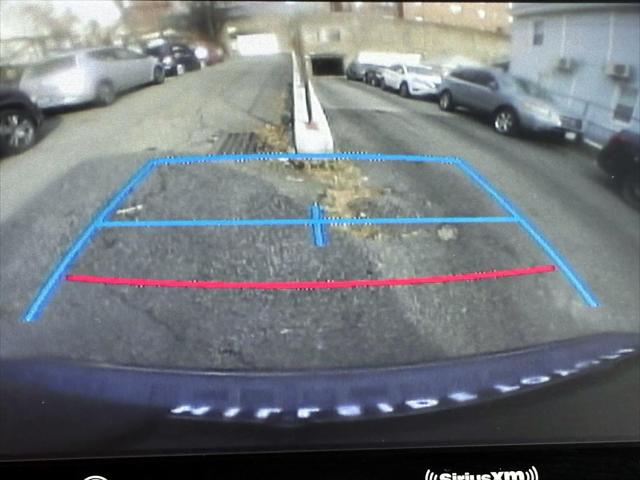 2022 Toyota 4Runner SR5 [26]