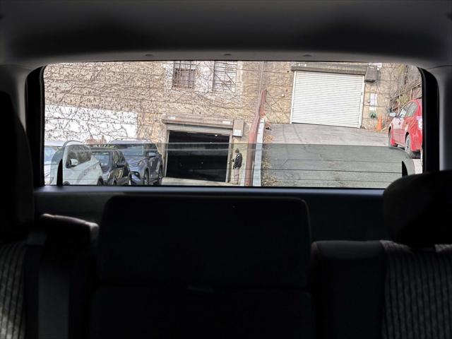 2022 Toyota 4Runner SR5 [27]