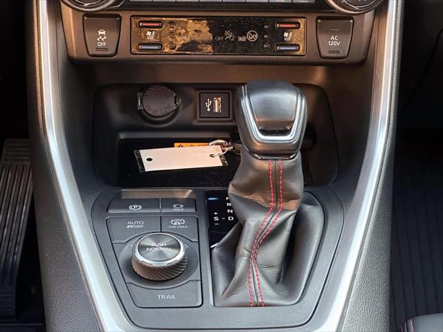 2024 Toyota RAV4 Prime XSE [20]