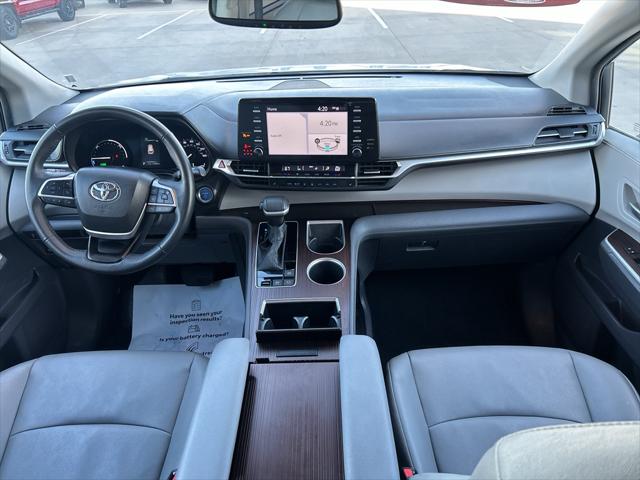 2024 Toyota Sienna XLE