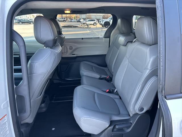 2024 Toyota Sienna XLE