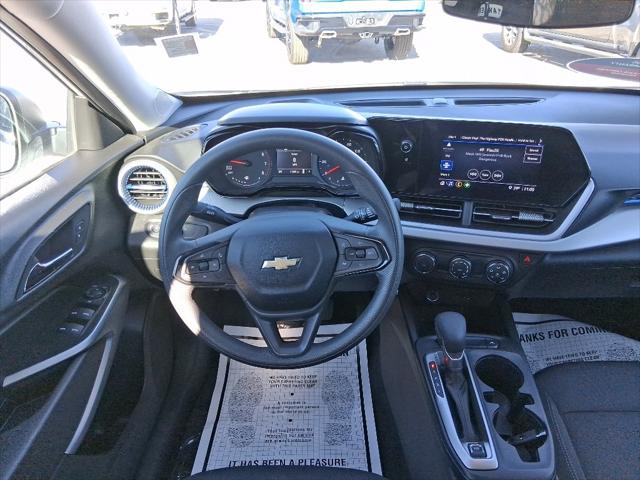 2025 Chevrolet Trax FWD LS