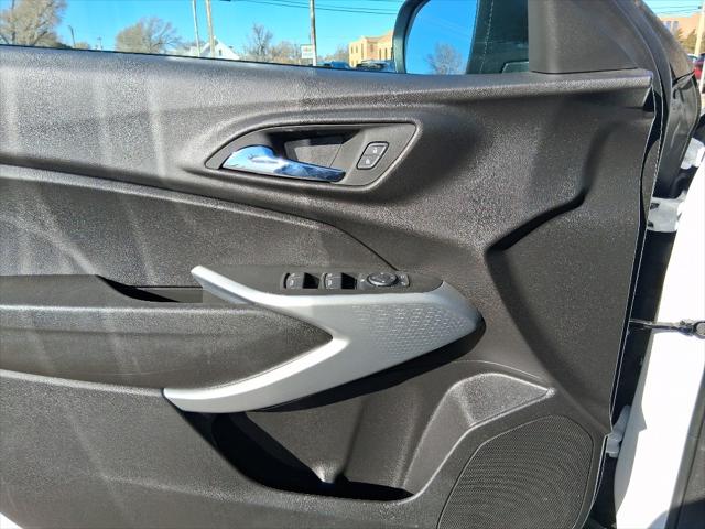 2025 Chevrolet Trax FWD LS