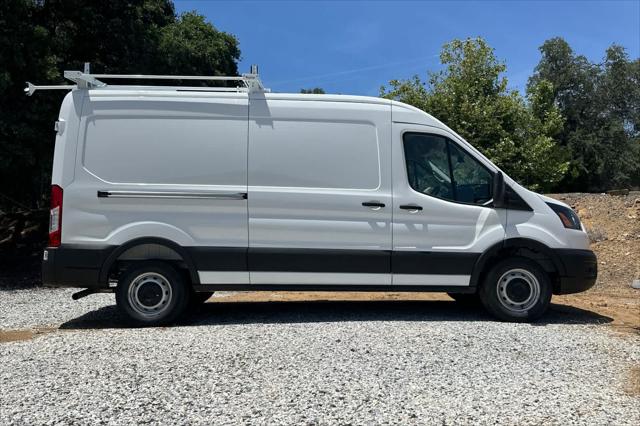 2026 Ford Transit Cargo Van T-250 148 Med Rf 9150 GVWR RWD