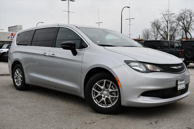 2026 Chrysler Voyager VOYAGER LX