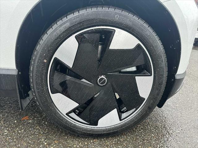 2026 Volvo EX30 Plus Twin Motor Performance, Fully electric