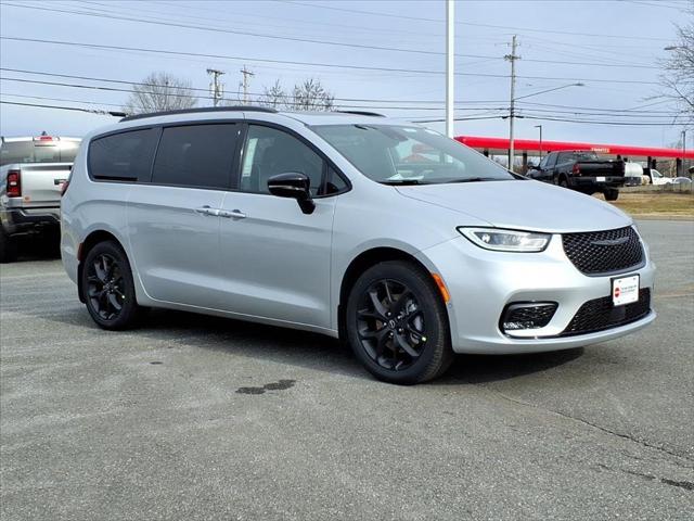 2026 Chrysler Pacifica PACIFICA LIMITED AWD