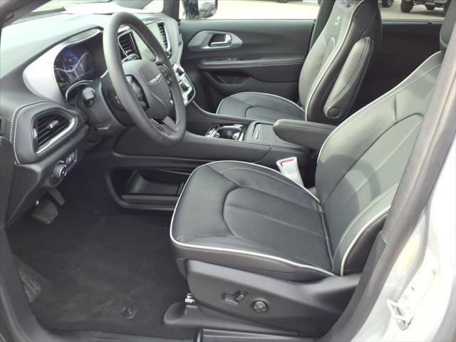 2026 Chrysler Pacifica PACIFICA LIMITED AWD