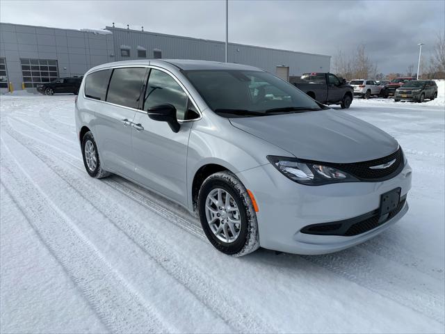 2026 Chrysler Voyager VOYAGER LX