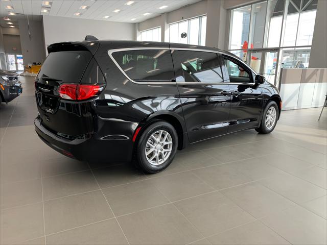 2026 Chrysler Voyager VOYAGER LX