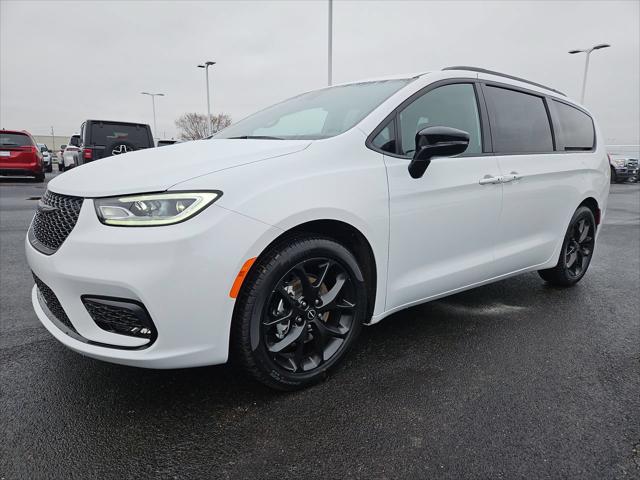 2026 Chrysler Pacifica PACIFICA SELECT