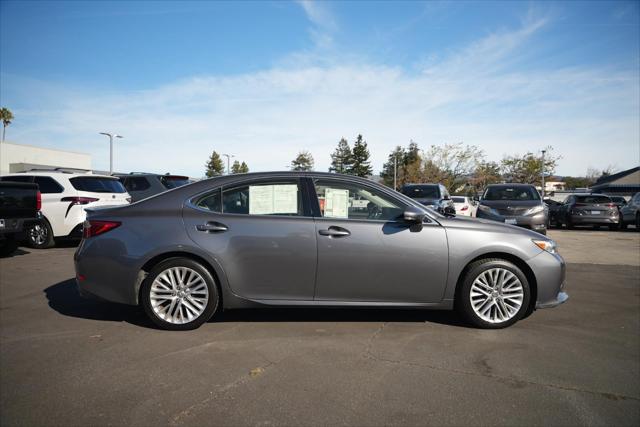 2013 Lexus ES 350 4dr Sdn