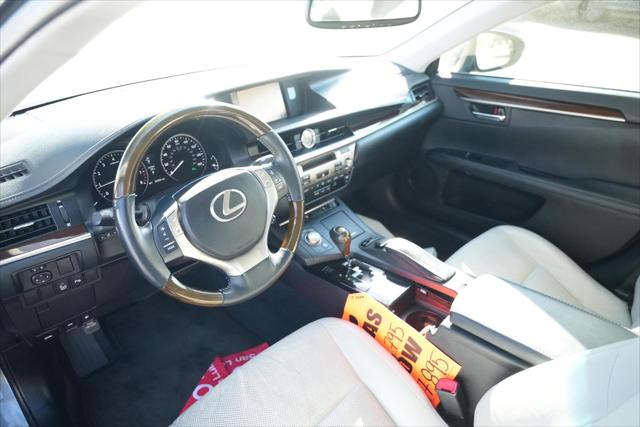 2013 Lexus ES 350 4dr Sdn