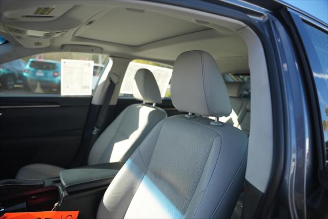 2013 Lexus ES 350 4dr Sdn