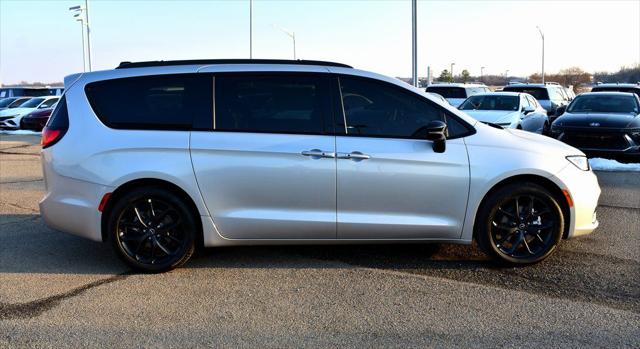 2026 Chrysler Pacifica PACIFICA SELECT 2026 Chrysler Pacifica PACIFICA SELECT