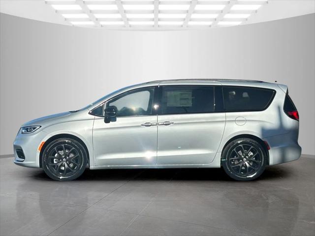 2026 Chrysler Pacifica PACIFICA LIMITED