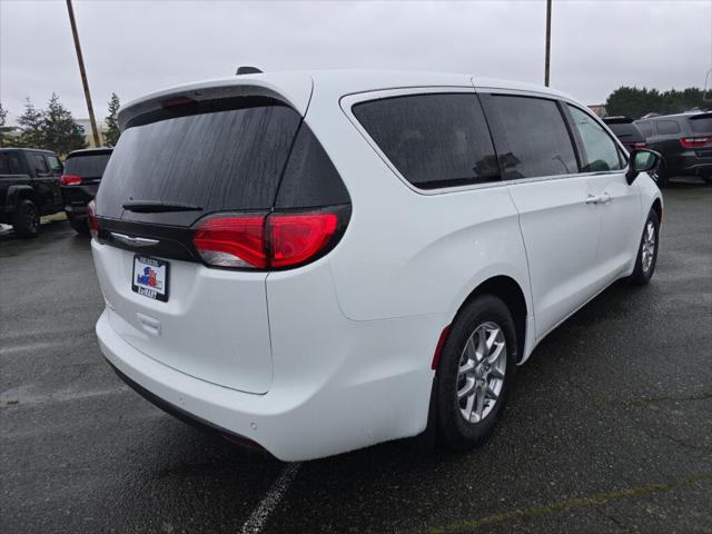 2026 Chrysler Voyager VOYAGER LX