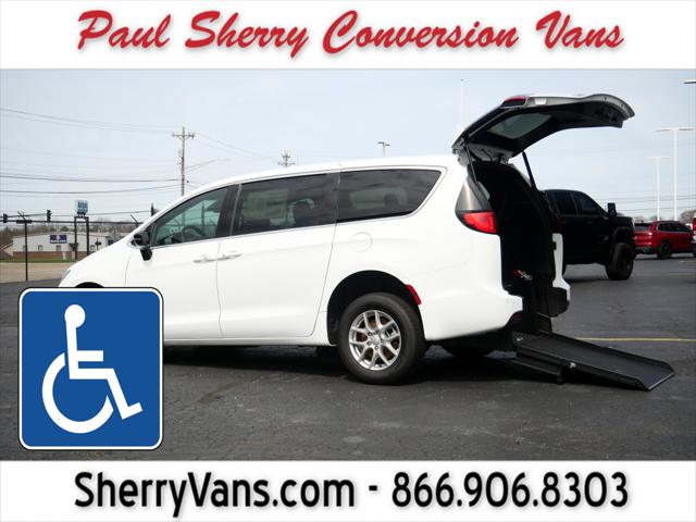 2026 Chrysler Voyager VOYAGER LX