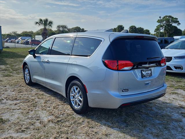 2026 Chrysler Voyager VOYAGER LX