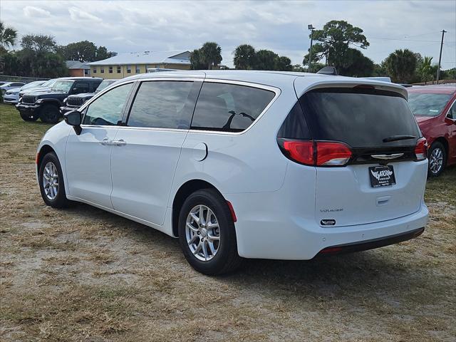 2026 Chrysler Voyager VOYAGER LX