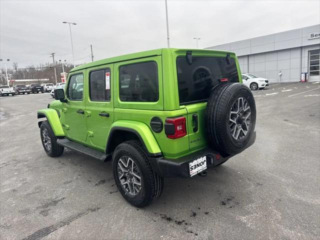 2026 Jeep Wrangler 4-Door Sahara 4x4