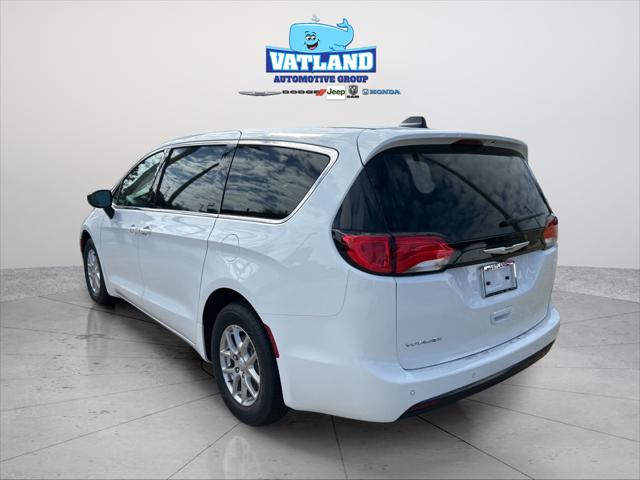 2026 Chrysler Voyager VOYAGER LX