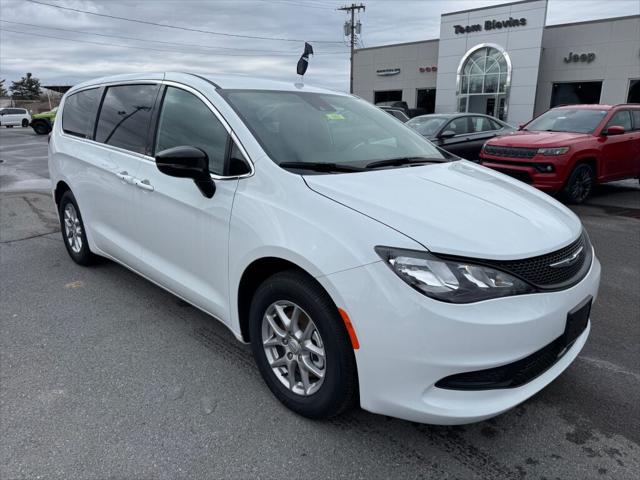 2026 Chrysler Voyager VOYAGER LX
