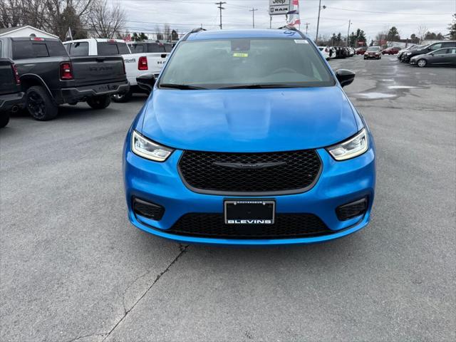 2026 Chrysler Pacifica PACIFICA SELECT AWD