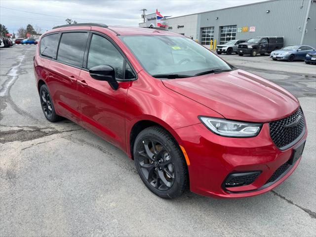 2026 Chrysler Pacifica PACIFICA SELECT AWD