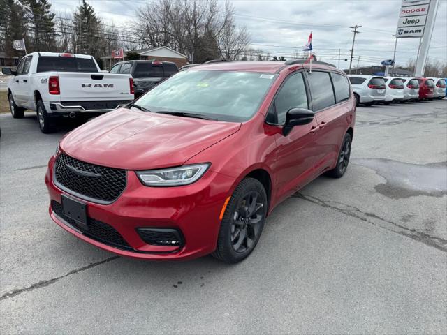 2026 Chrysler Pacifica PACIFICA SELECT AWD