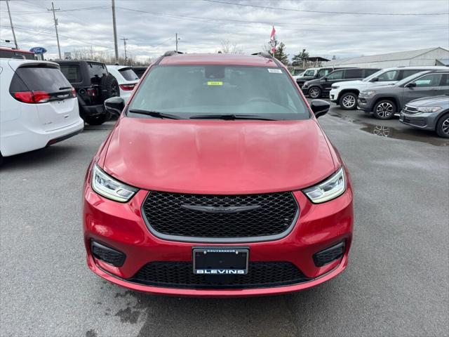 2026 Chrysler Pacifica PACIFICA SELECT AWD